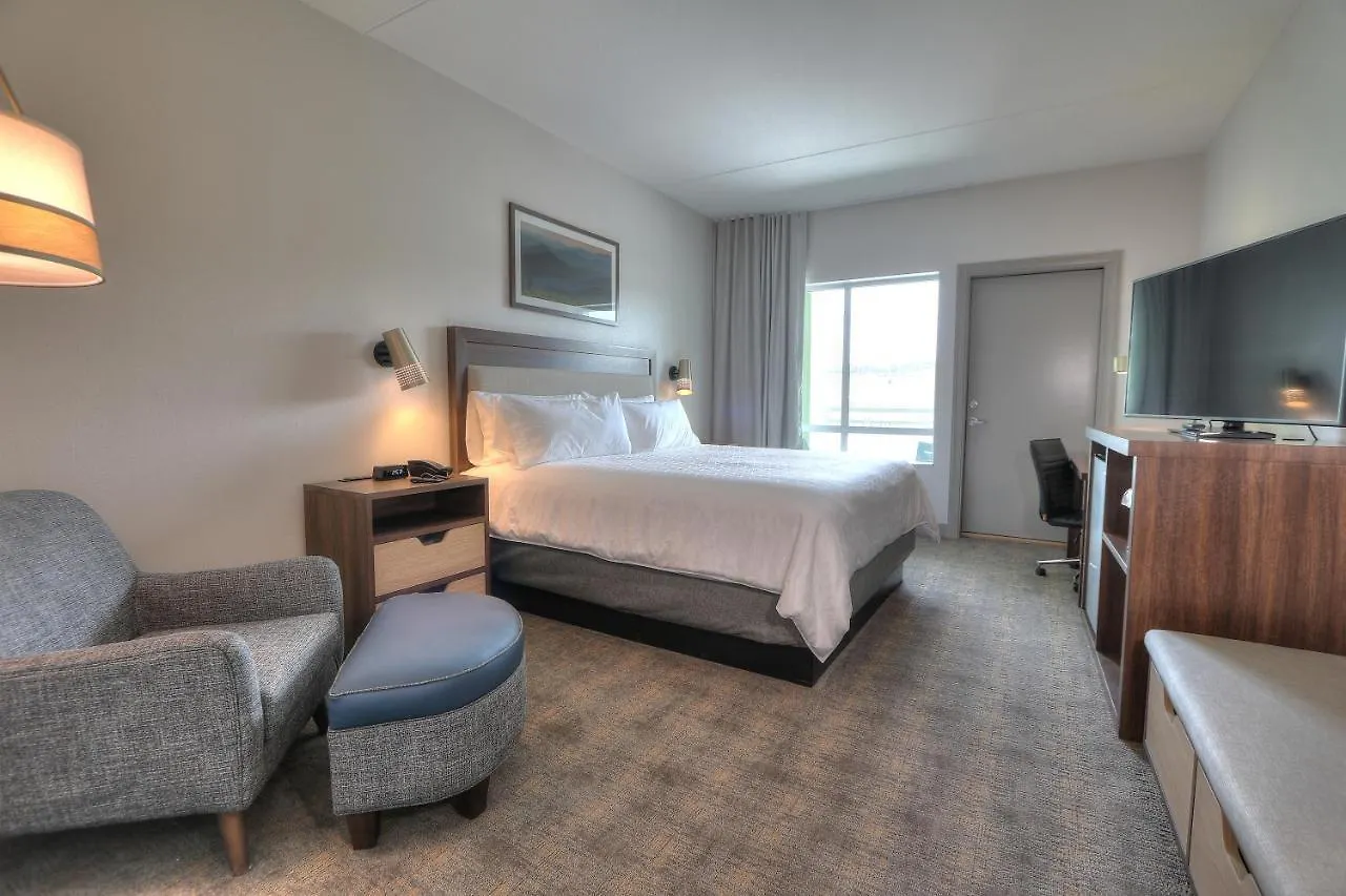 & Convention Center, An Ihg