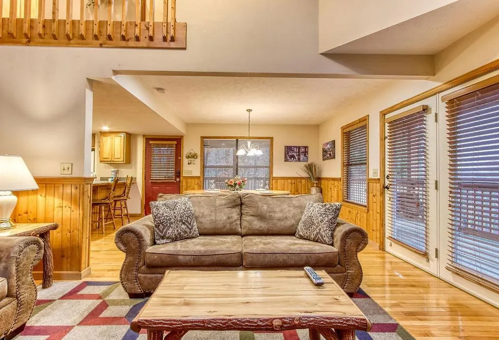 Brentwood, Pool, 1089 Of Free Attraction Tickets For Each Paid Day, Dollywood And More! Holiday home