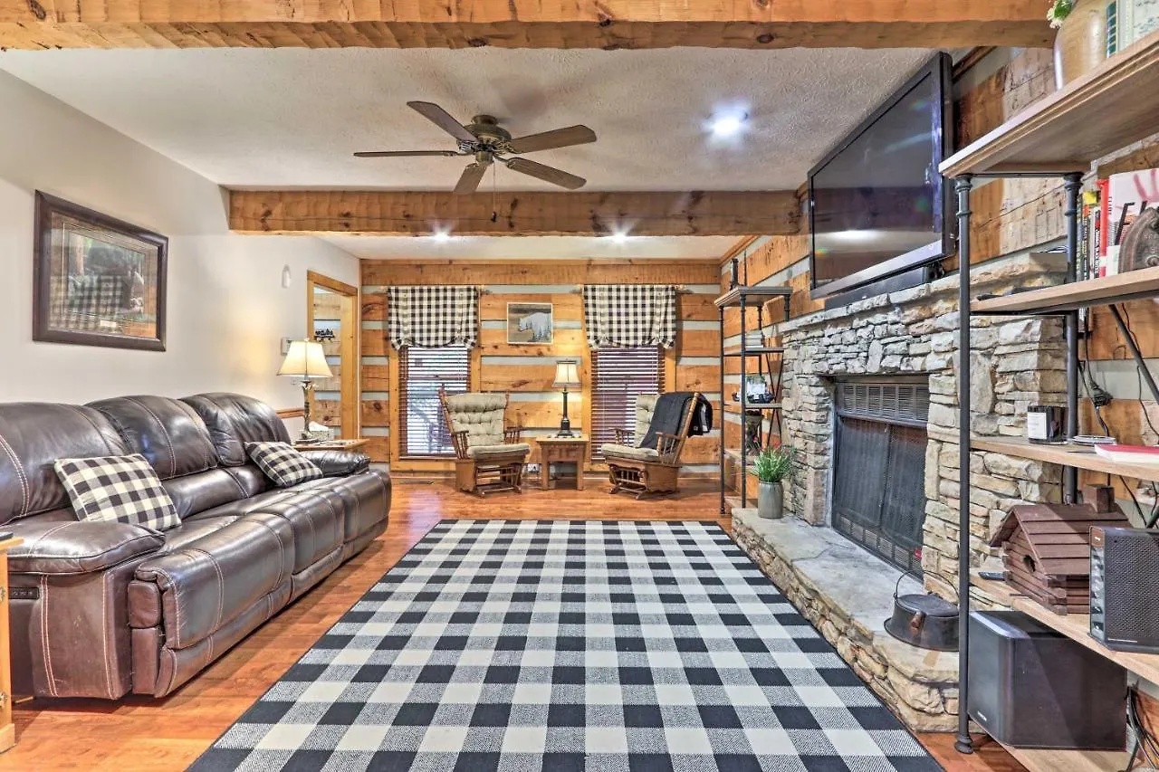 Holiday home With Hot Tub, 12 Mi To Dollywood! *