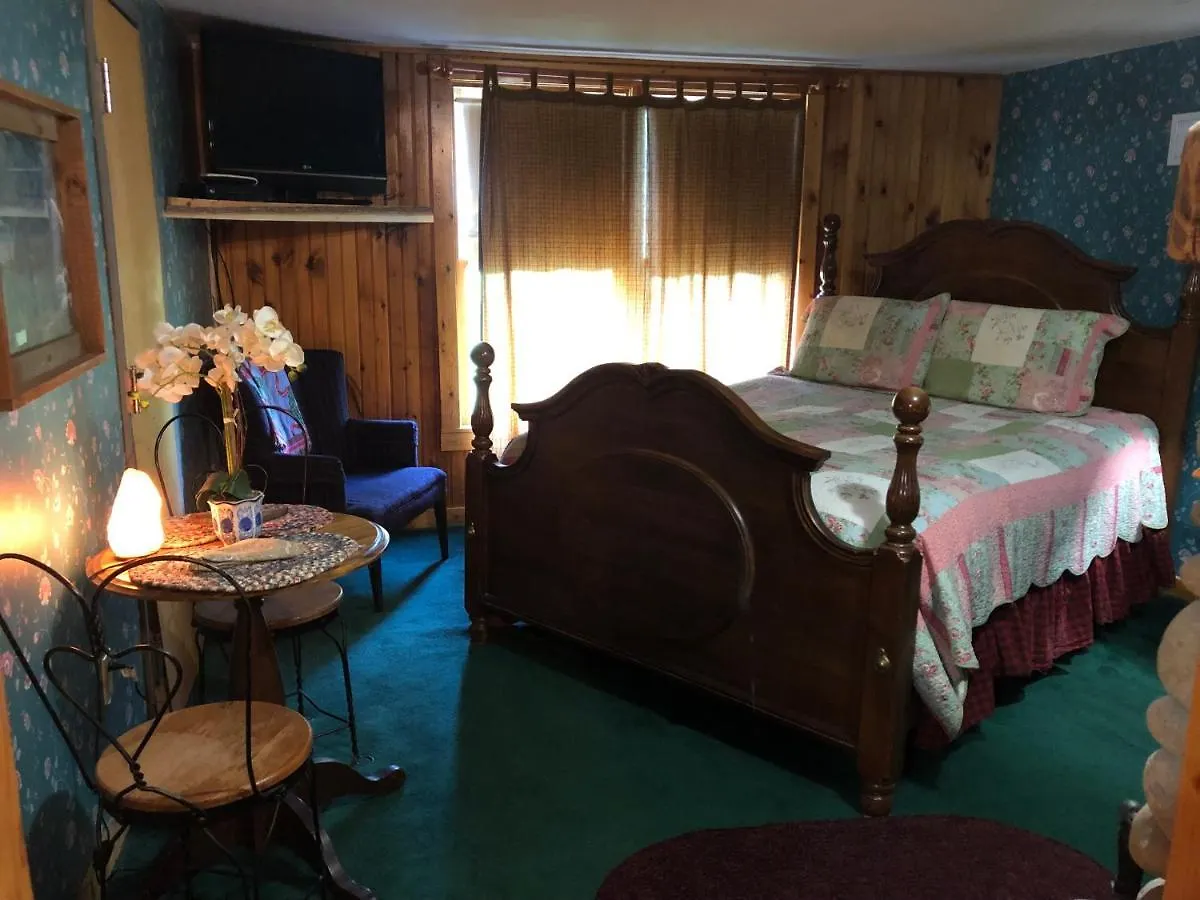 Smokies - Evergreen Apartment *