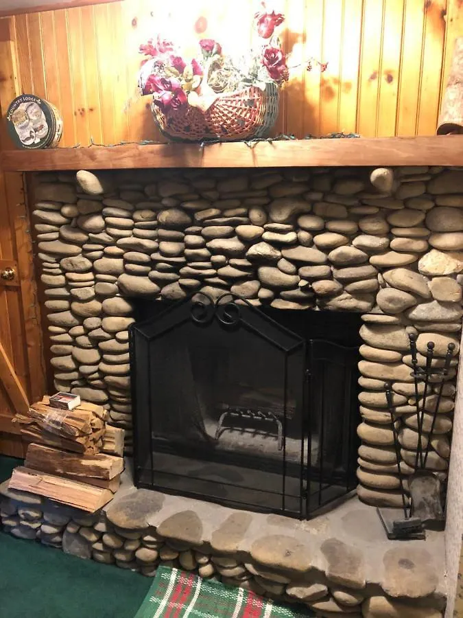 Smokies - Evergreen Pigeon Forge