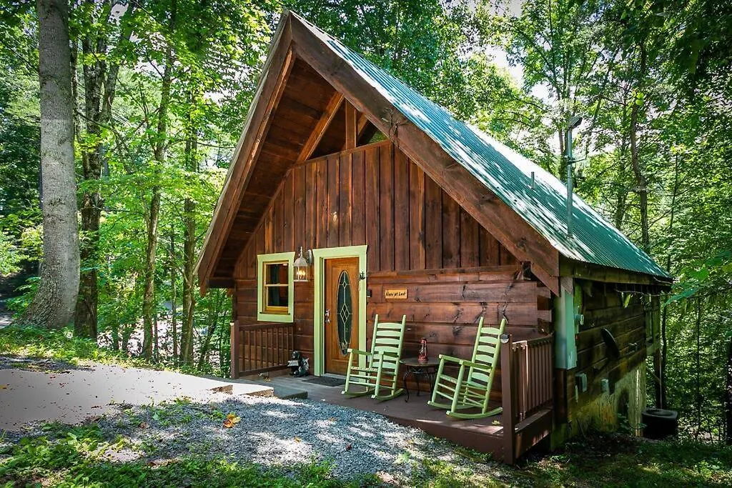 Alone At Last - Sage Vacations Apartment Pigeon Forge
