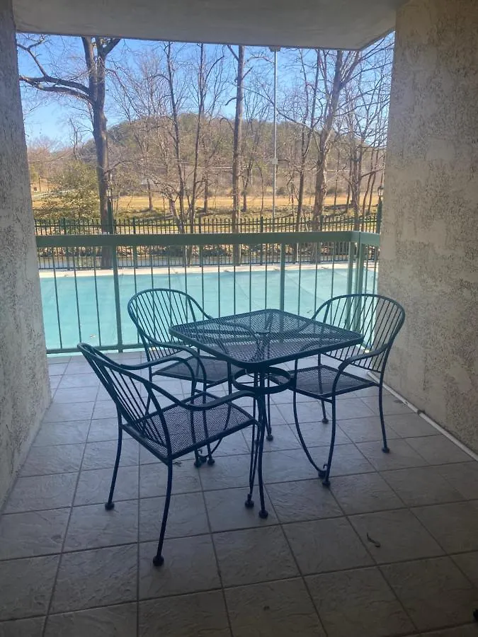 River Place #102 2bd * Pigeon Forge