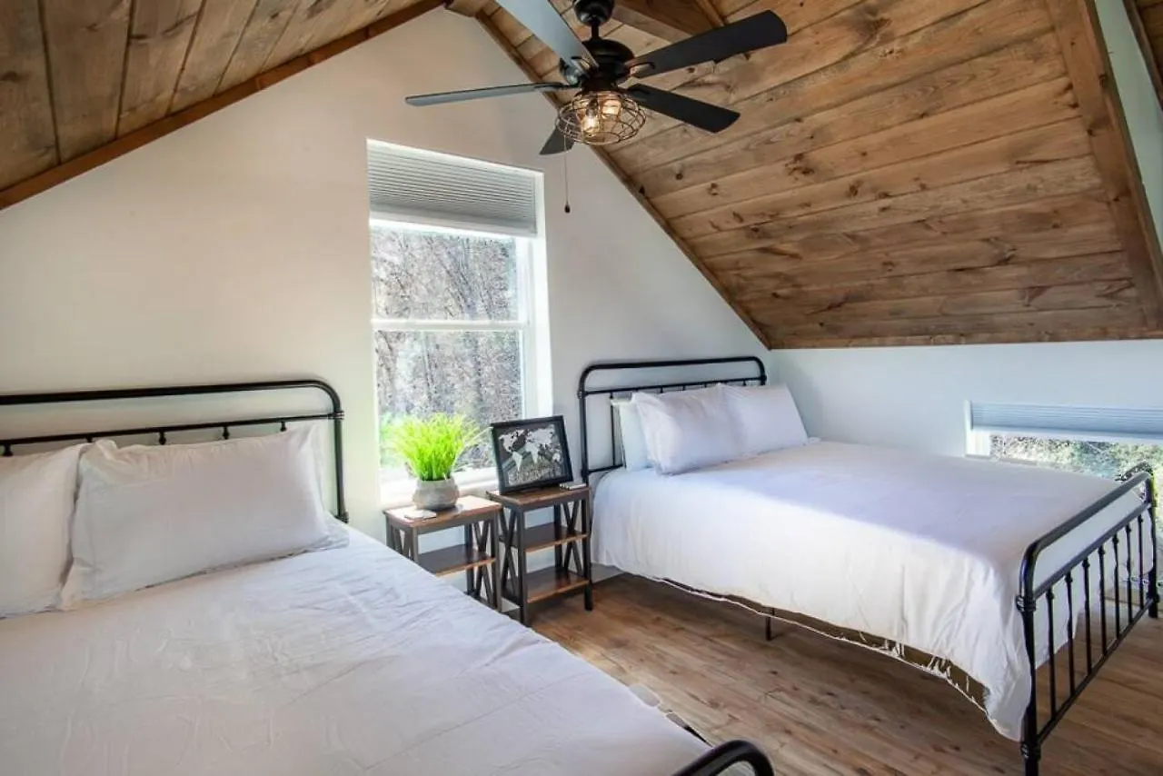 Holiday home Charming Smoky Mountain Tiny House