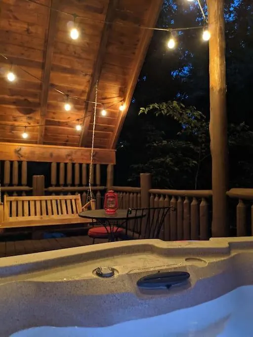 Apartment Alone At Last - Sage Vacations Pigeon Forge