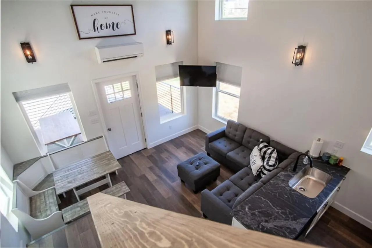 Charming Smoky Mountain Tiny House Holiday home