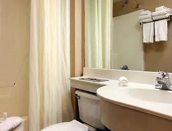 Hotel Microtel & By Wyndham