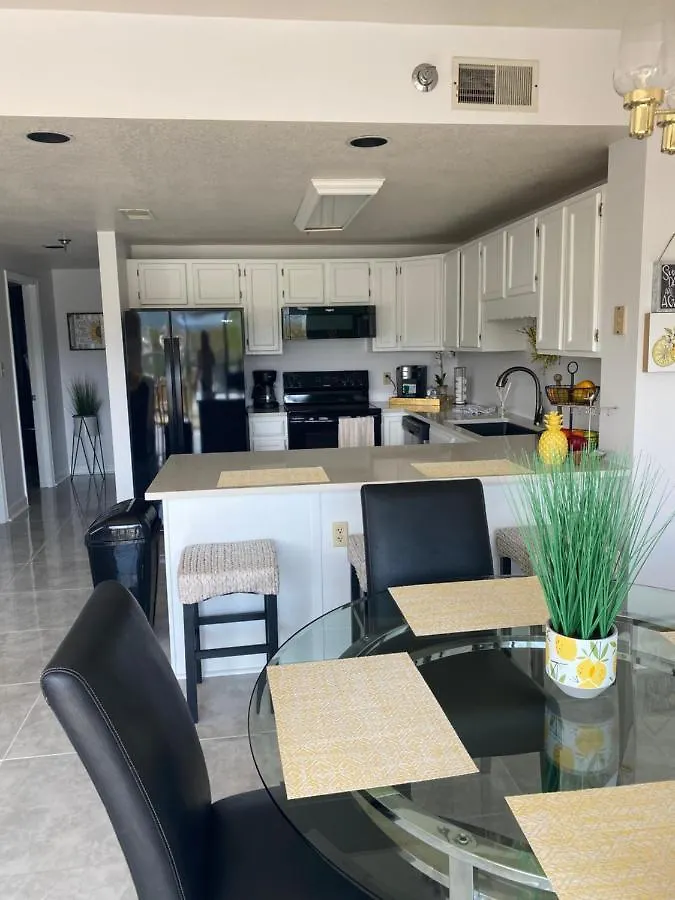 River Place #711 3bd *