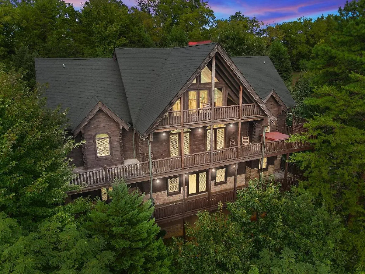 Smokystays 6 Bedroom * Pigeon Forge