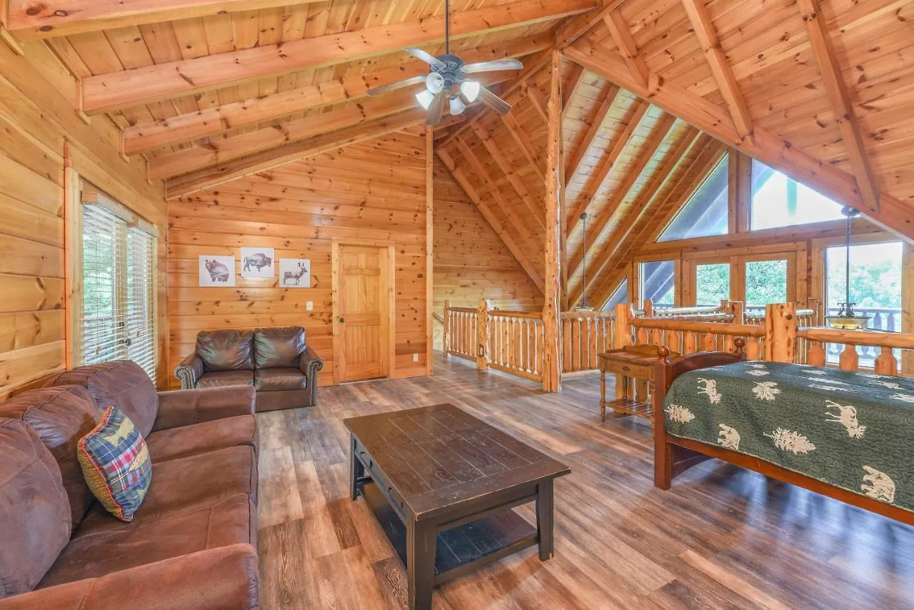 Smokystays 6 Bedroom