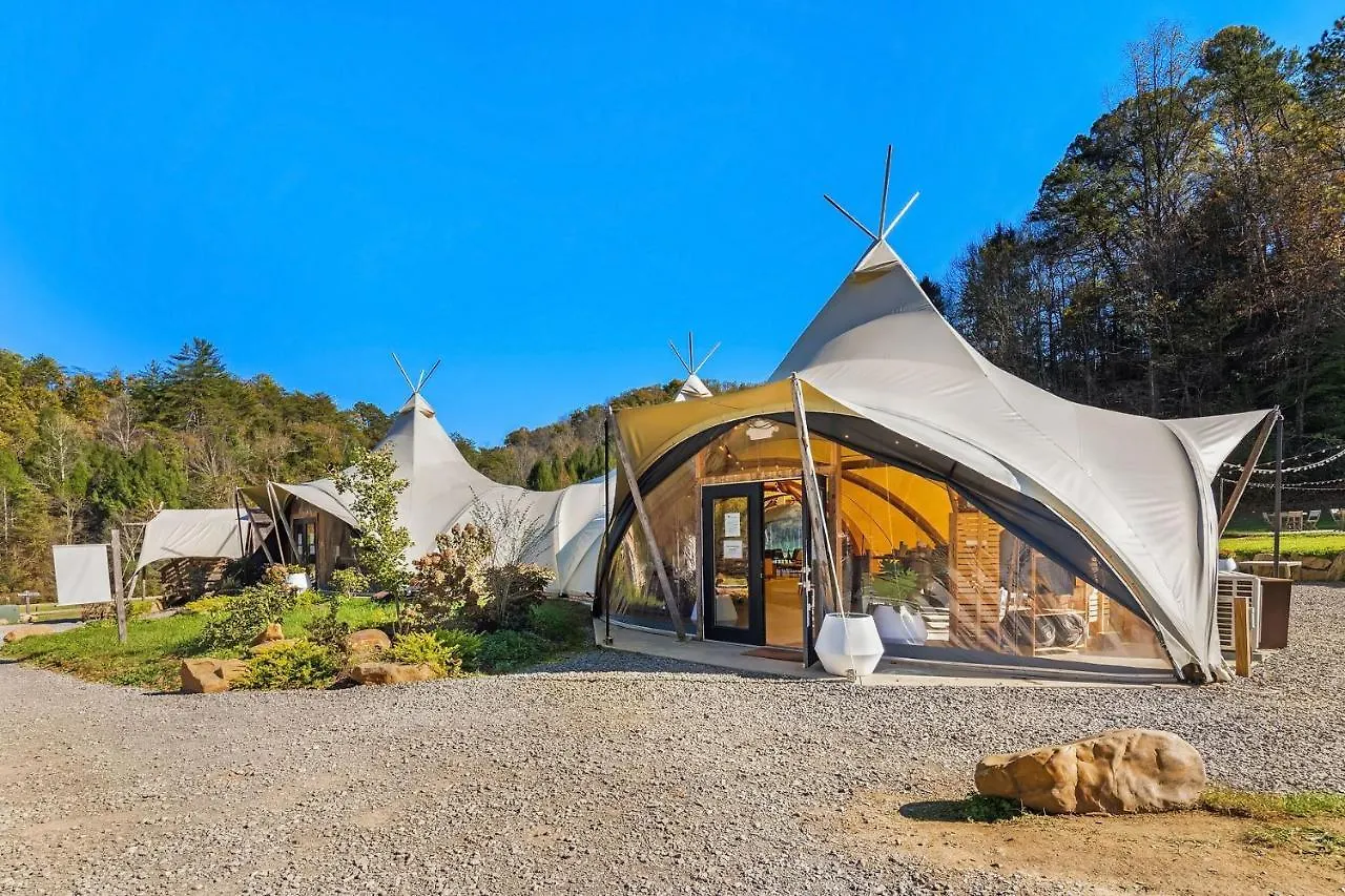 Under Canvas Great Smoky Mountains Pigeon Forge