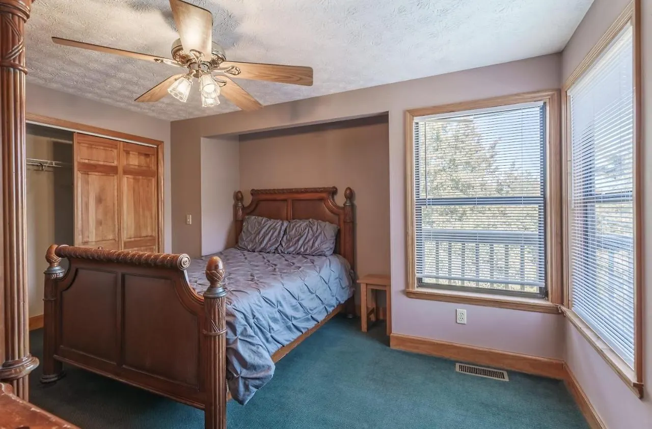 Boone Docks Holiday home Pigeon Forge