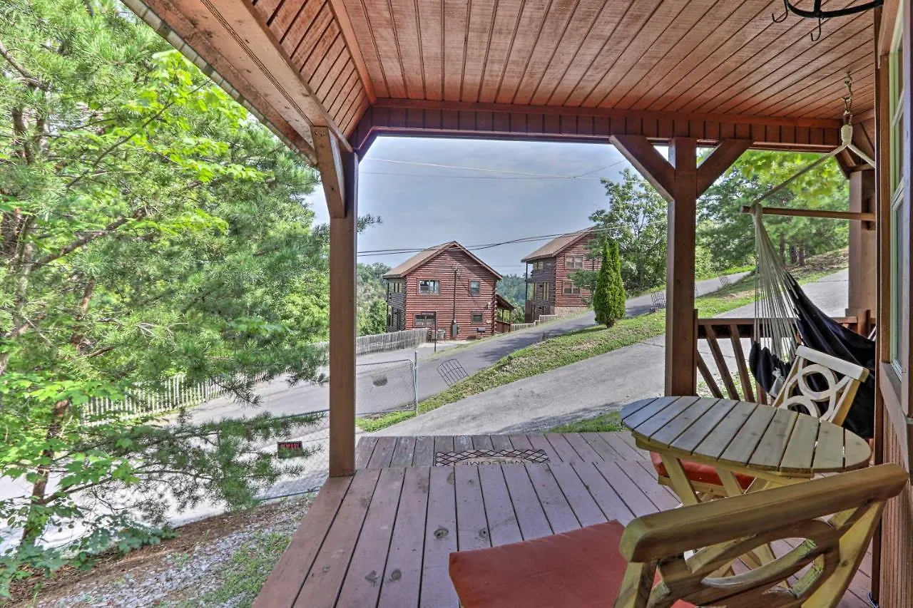 Pigeon Forge Tiny Home Hike, Sip And Explore! Apartman Pigeon Forge