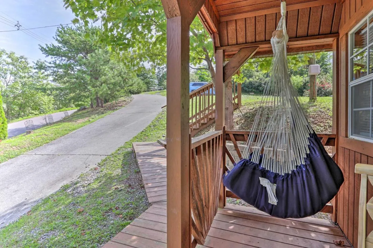 Apartman Pigeon Forge Tiny Home Hike, Sip And Explore! *