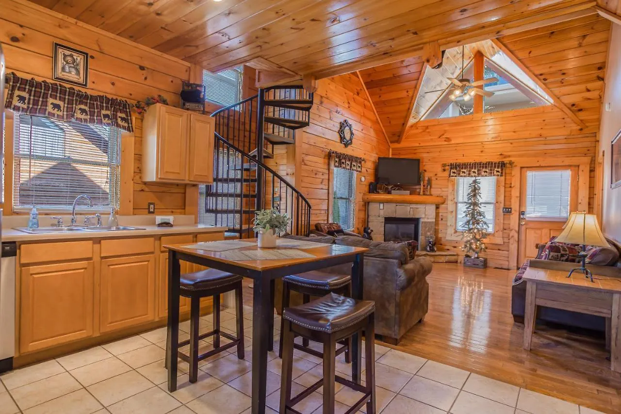 Bear Claw - Bear Claw Retreat In Pigeon Forge! Holiday home *