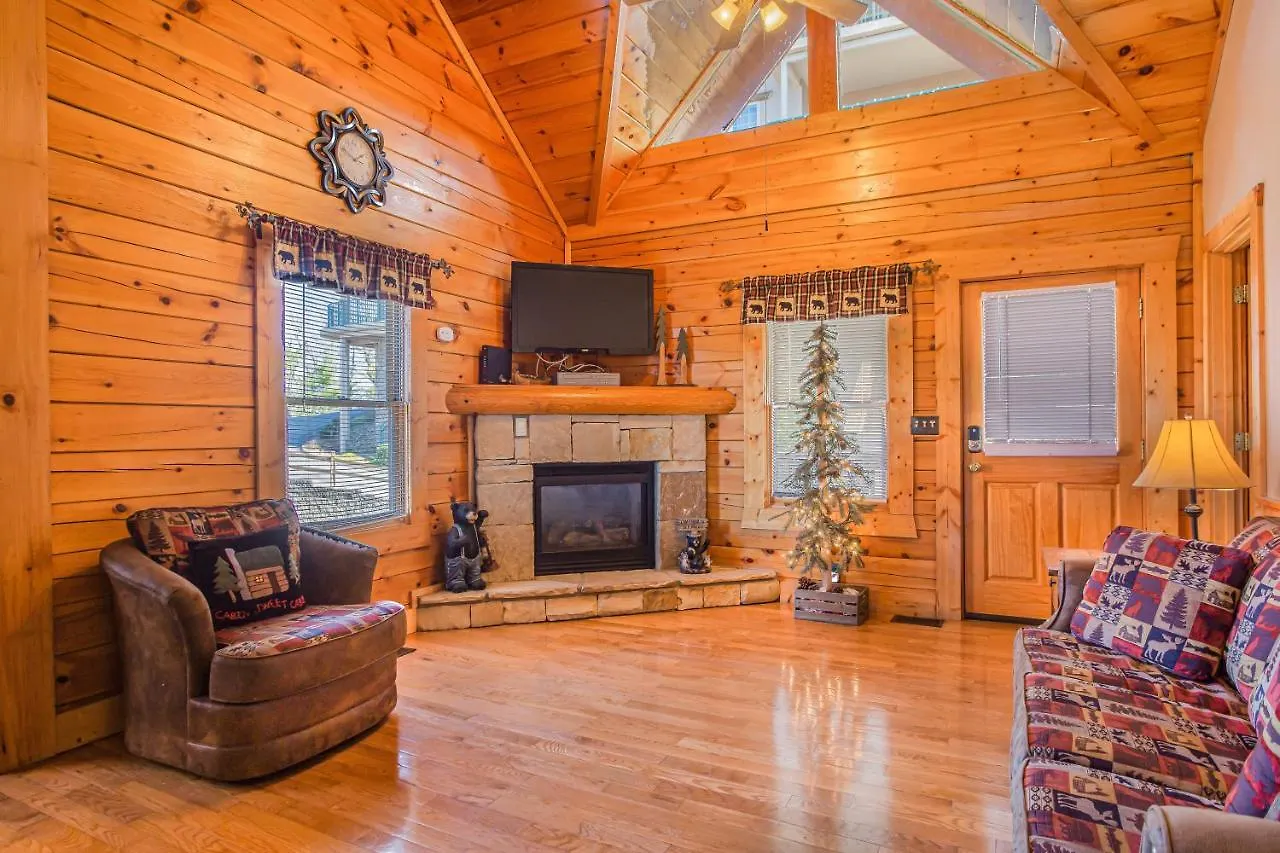 Bear Claw - Bear Claw Retreat In Pigeon Forge! Holiday home