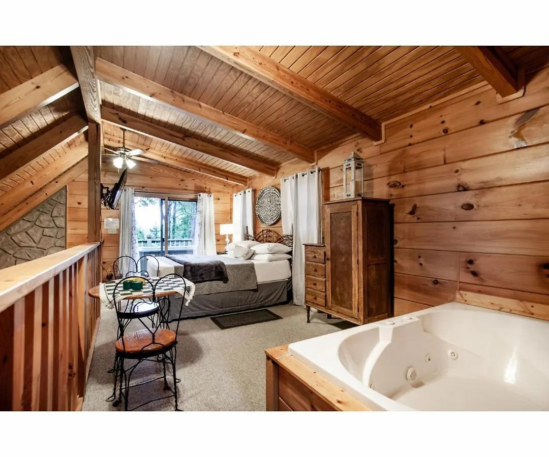 Sweet Dreams With Romantic, Hot Tub And Pool Table Casa de Férias Pigeon Forge