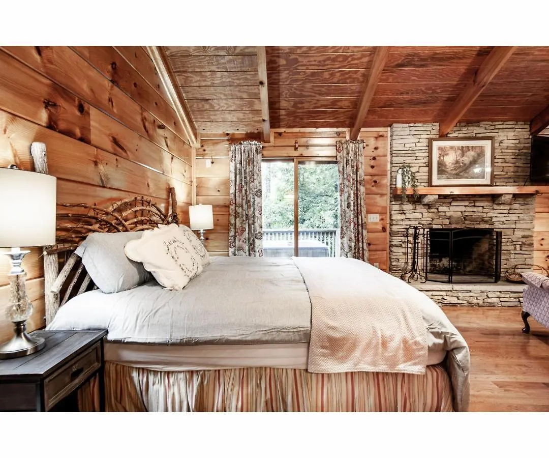 Holiday home Peekaboo With Hot Tub, Pool Table, And Jacuzzi