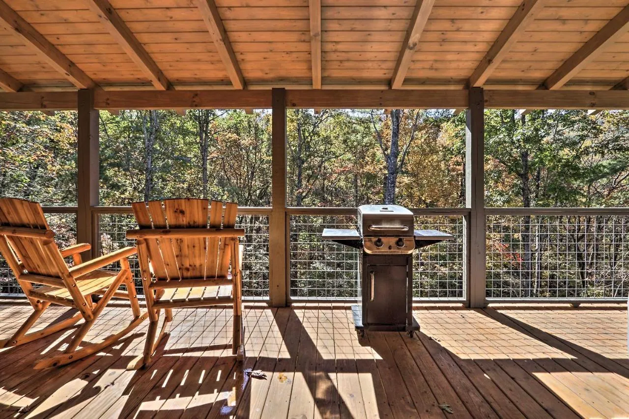 Holiday home With Hot Tub 1 Mi To Parkway