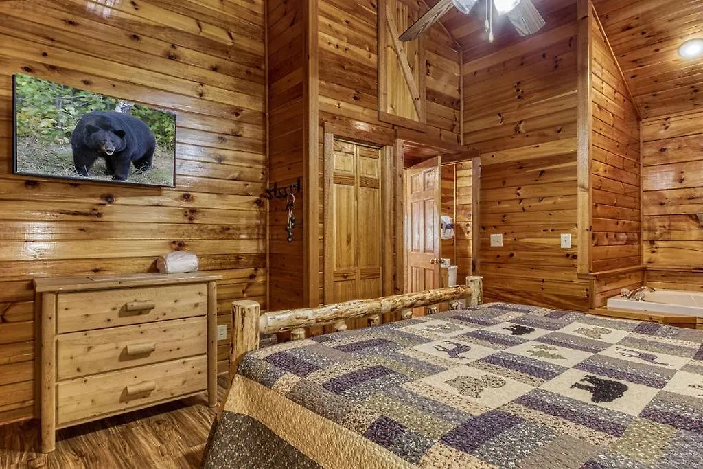 Nyaraló The Nut House, Hot Tub, Game Room, Wifi, 1089 Free Tickets Each Paid Day, Dollywood And More! *