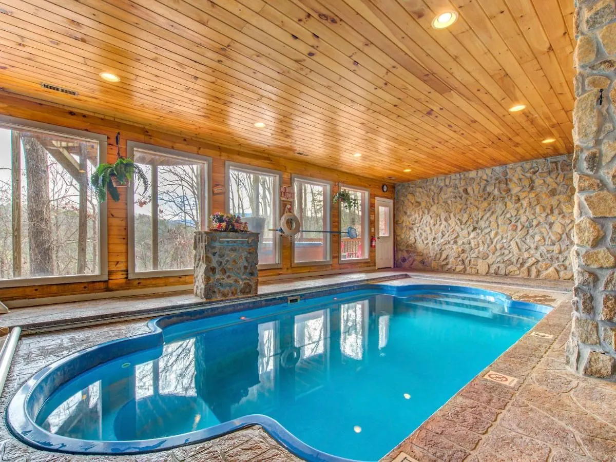 Splashing Sunrise, 2 Bedrooms, Private Pool, Arcade, Hot Tub, Sleeps 6 Pigeon Forge