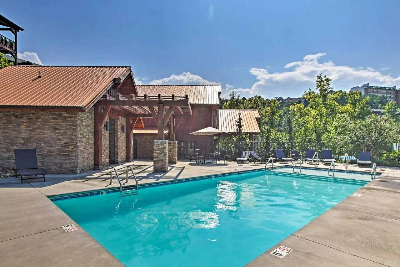 Modern Cabin With Hot Tub - 3 Mi To Dollywood Σπίτι διακοπών Pigeon Forge