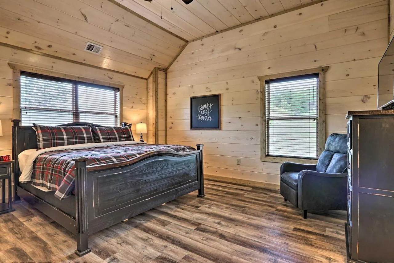 Modern Cabin With Hot Tub - 3 Mi To Dollywood