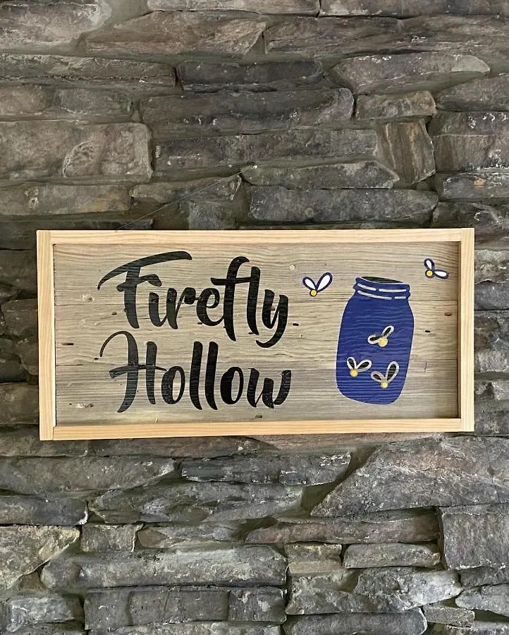 Firefly Hollow - Smoky Mountains - Soaky Mountain Water Park - Sevierville Convention Center بيدجن فورج