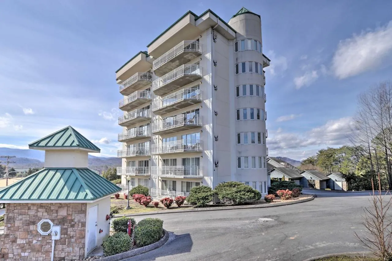 Apartment On Gatlinburg Golf Course 2 Mi To Dollywood Pigeon Forge