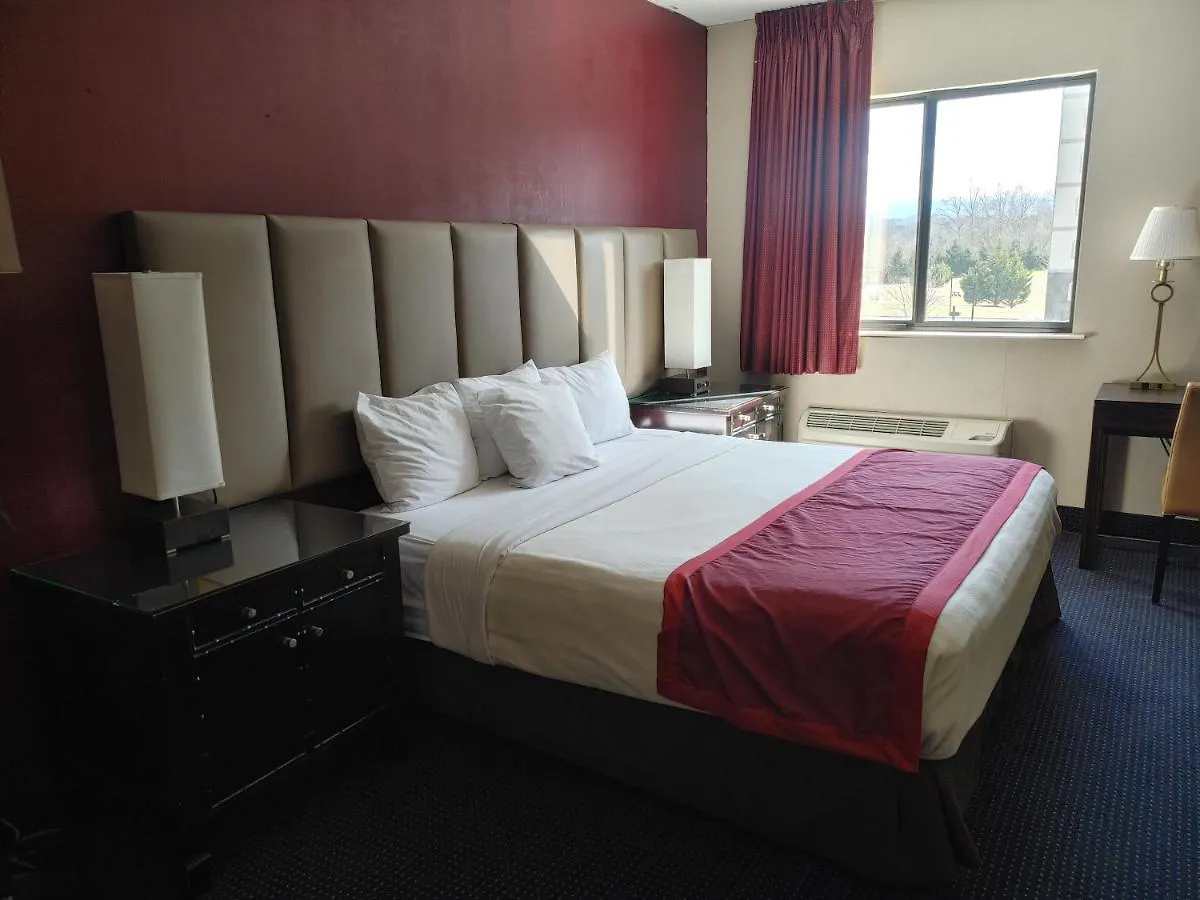 (adults Only) 2* Pigeon Forge