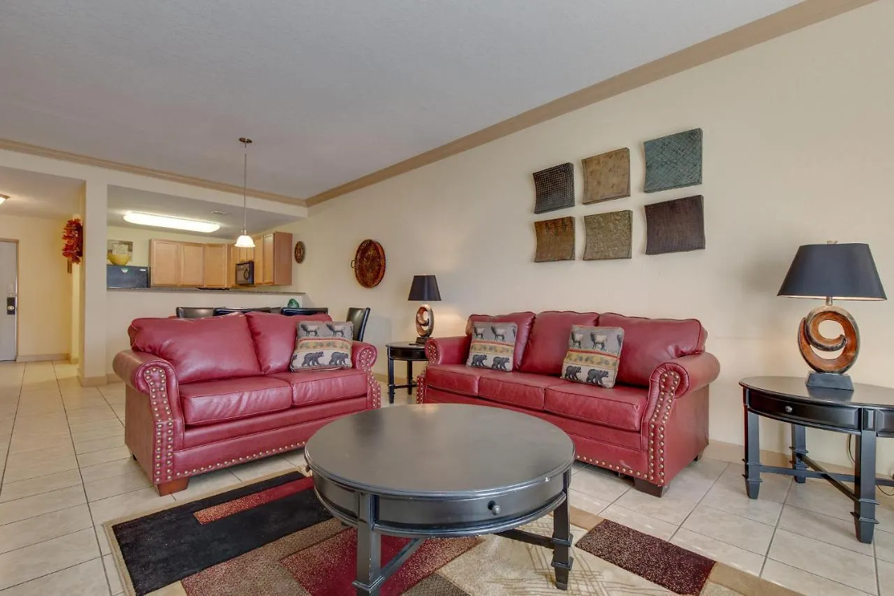 Apartment Brother Bear, 3 Bedroom, Pool Access, Wifi, Sleeps 8 Pigeon Forge