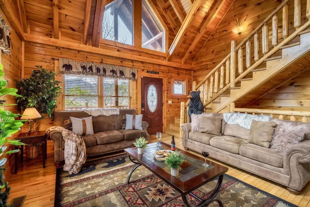 Holiday home Glow In Dark, Nerf War, 360 View, Theater, Hottub, Games *