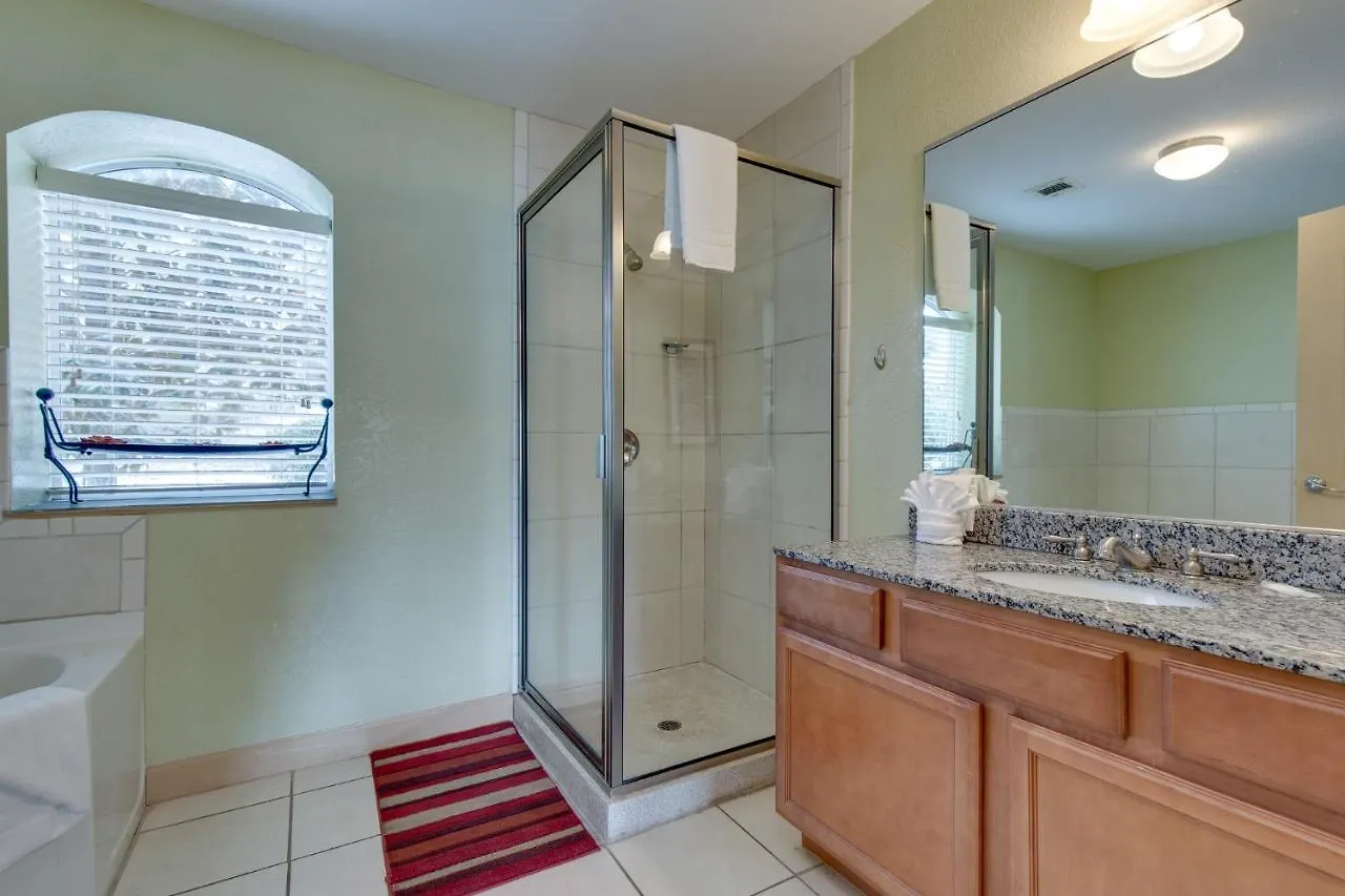 Apartment Brother Bear, 3 Bedroom, Pool Access, Wifi, Sleeps 8