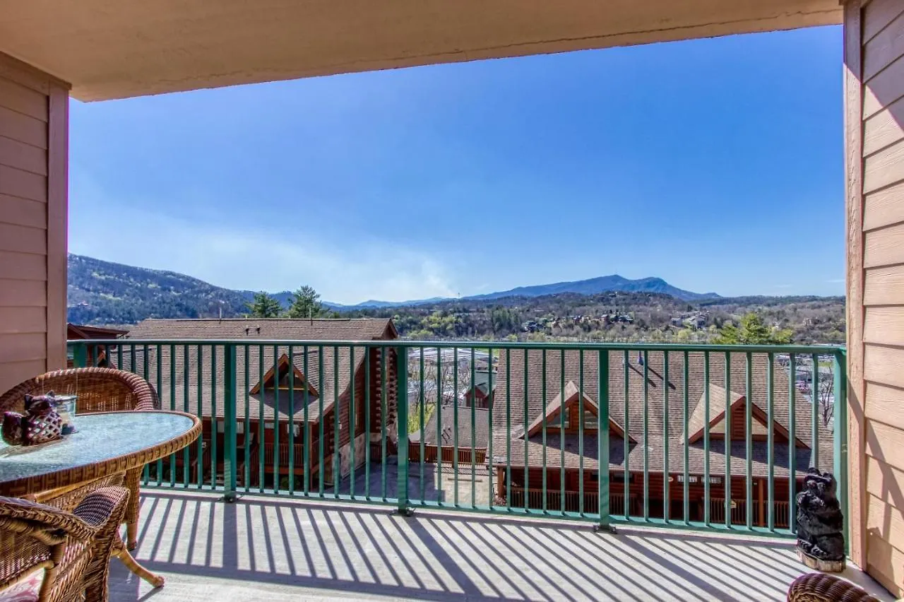 Gorgeous 2bd 2bth With Mountain Views Pool Hot Tub Game Close To Parkway 아파트 비둘기 포지