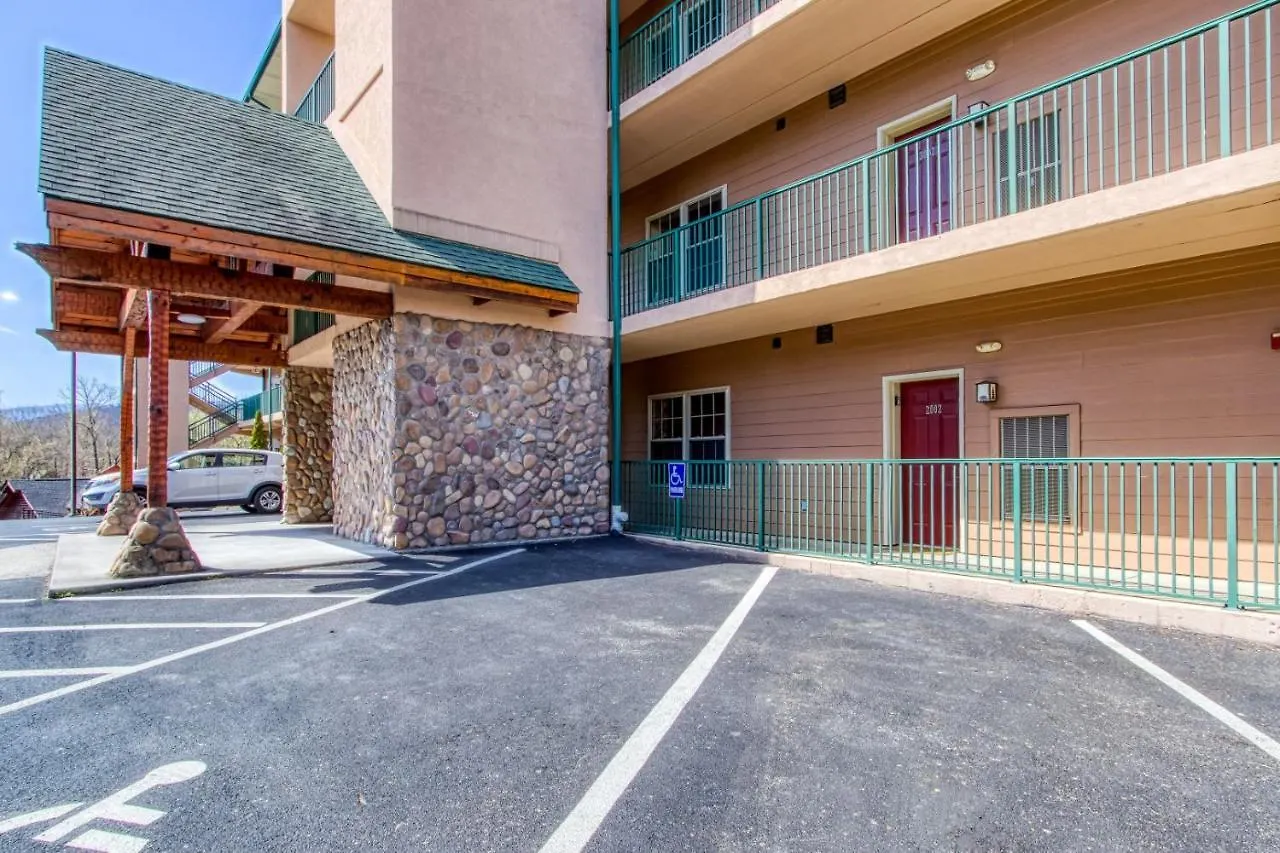 아파트 Gorgeous 2bd 2bth With Mountain Views Pool Hot Tub Game Close To Parkway 비둘기 포지