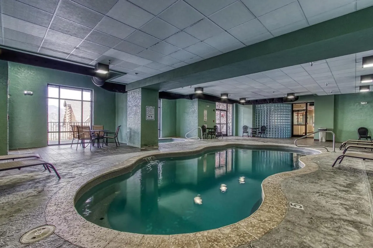 Gorgeous 2bd 2bth With Mountain Views Pool Hot Tub Game Close To Parkway 아파트