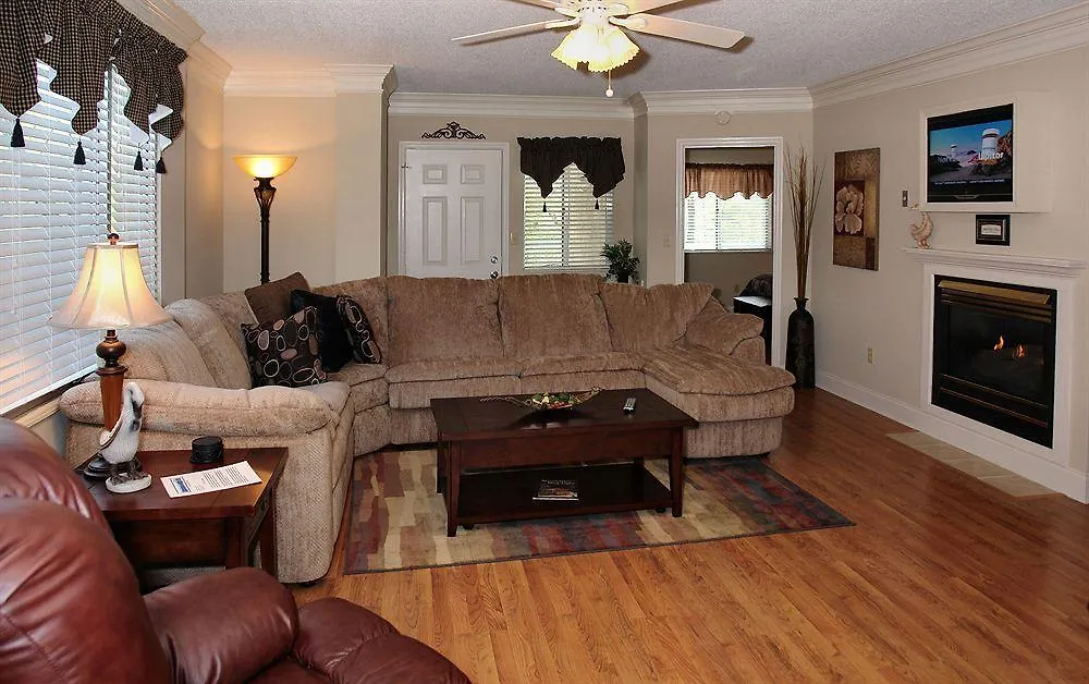 River Place #610 3bd *