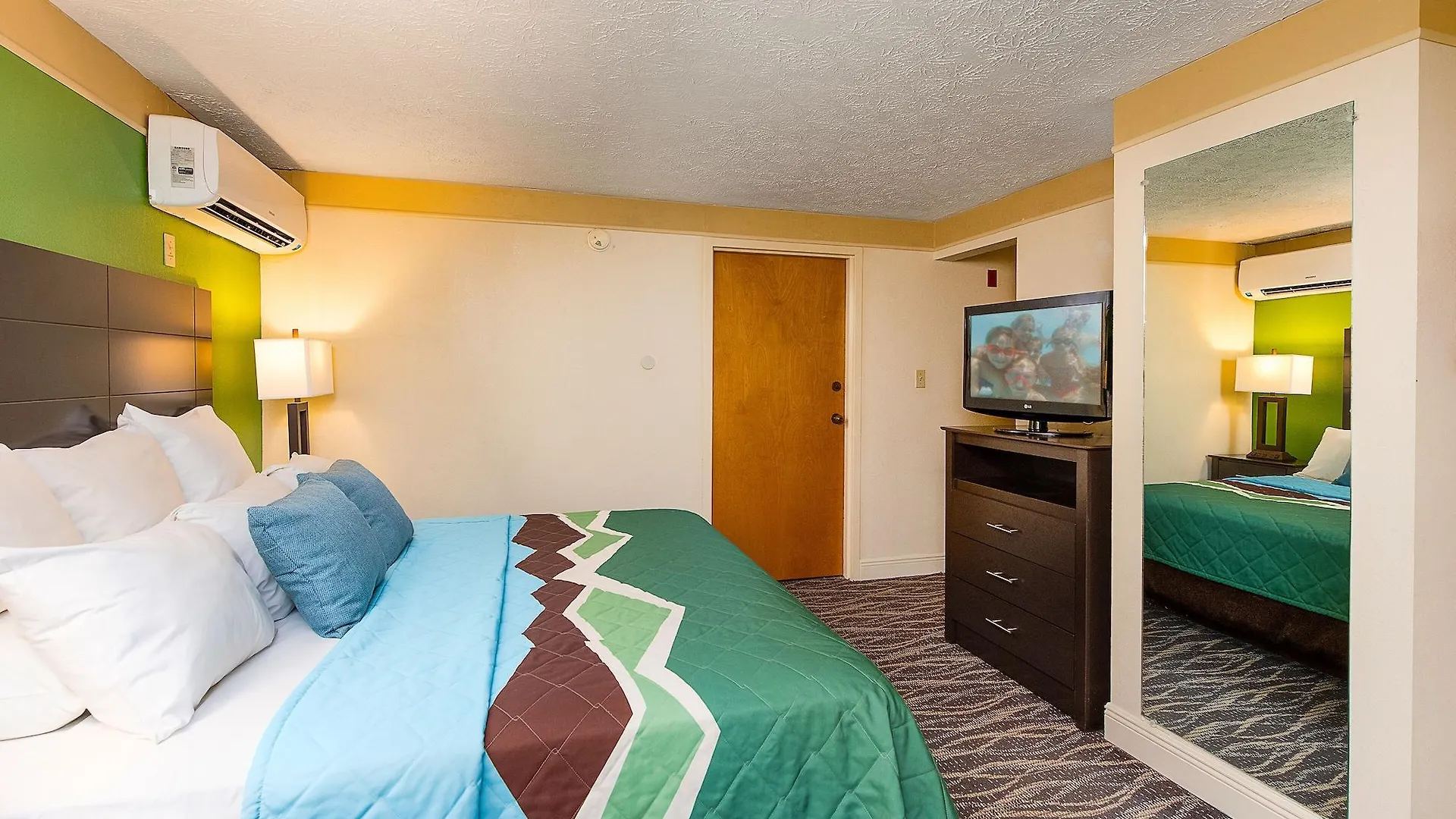 Hotel Country Cascades Waterpark Pigeon Forge