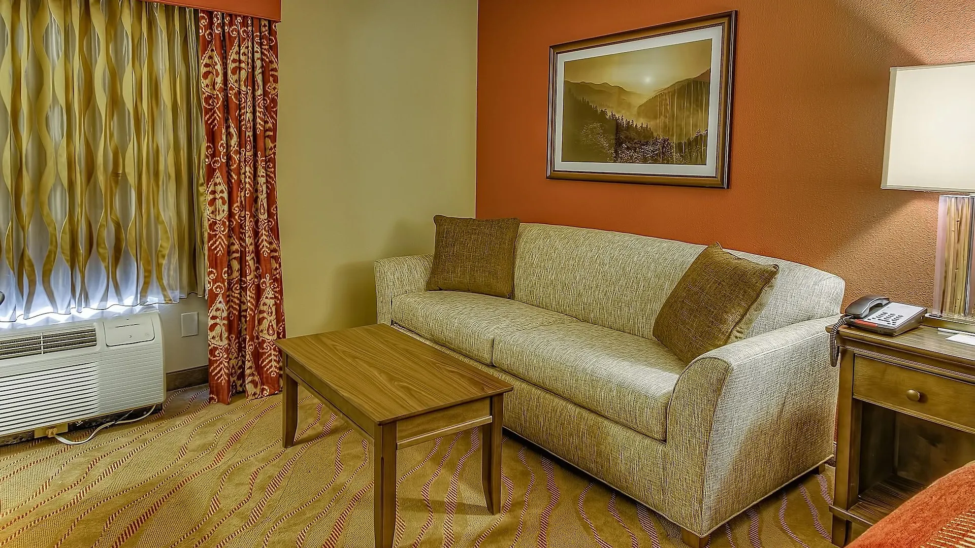 La Quinta By Wyndham Hotel