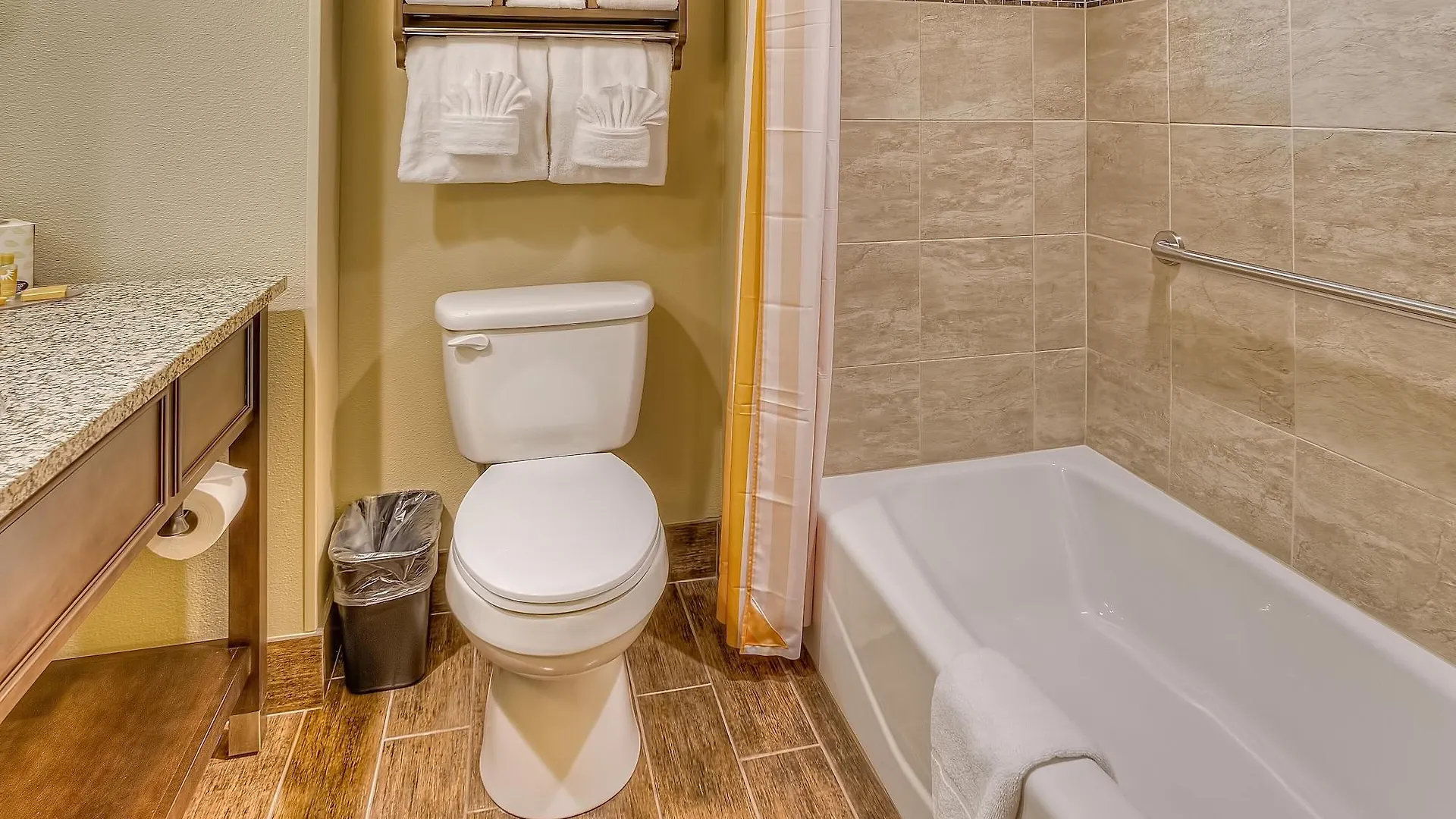 Hotel La Quinta By Wyndham 3*