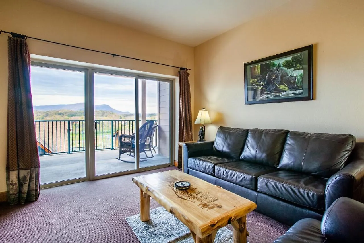 Holiday home The Bear Paw Palace Mtn View And Community Pools
