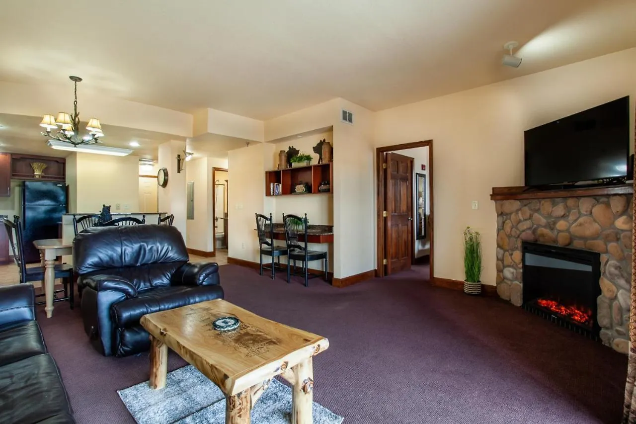 Holiday home The Bear Paw Palace Mtn View And Community Pools Pigeon Forge