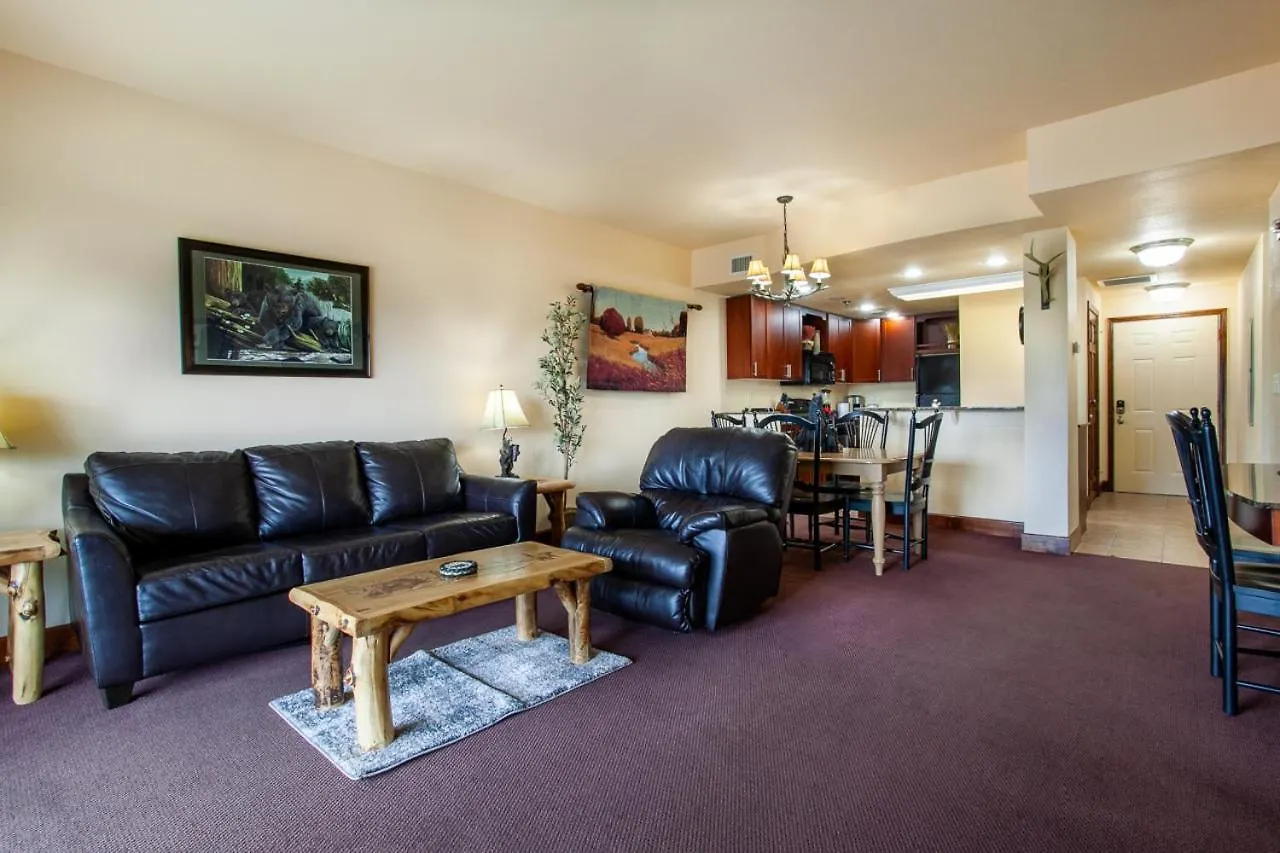 Holiday home The Bear Paw Palace Mtn View And Community Pools
