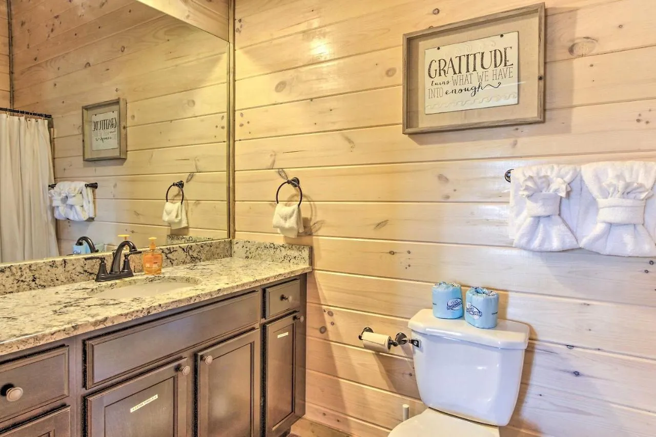 'madison Bear Garden' 7bdr W/hot Tub + Pool Access * Pigeon Forge