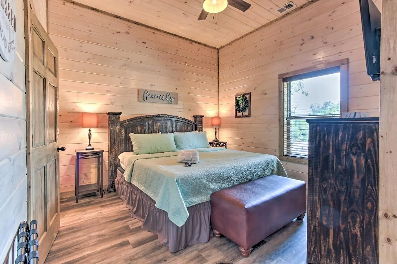 Prázdninový dům 'madison Bear Garden' 7bdr W/hot Tub + Pool Access *