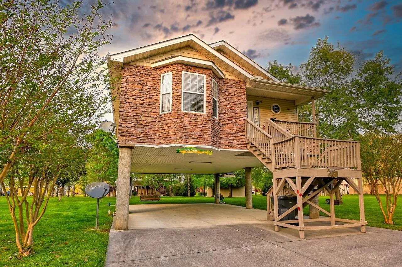 High N Dry-quiet River Access Neighborhood, 1 Mile To Parkway, 5 Miles To Dollywood!