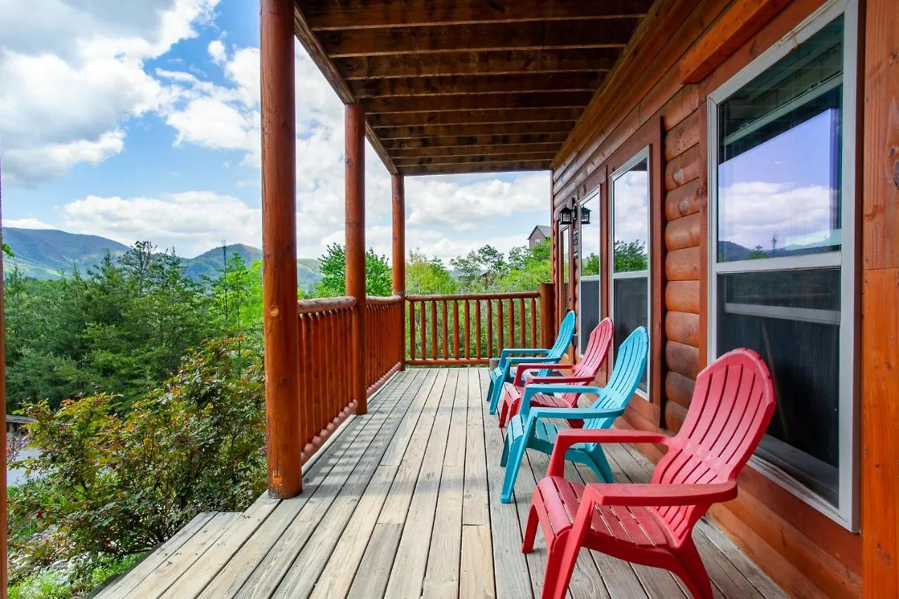 Holiday home Poolin Around With Private Hot Tub And Indoor Pool Pigeon Forge