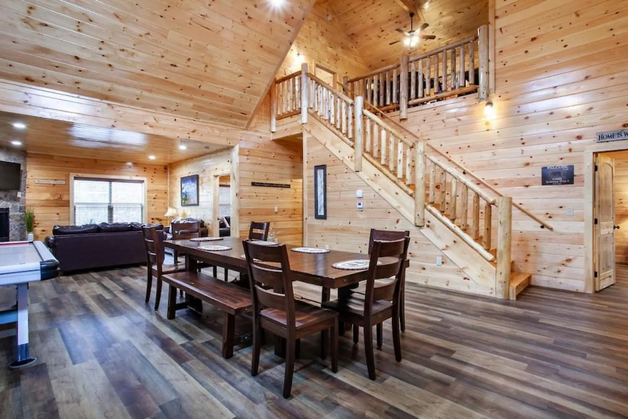 Holiday home Swimming Bears Two With Pools And Hottubs Pigeon Forge