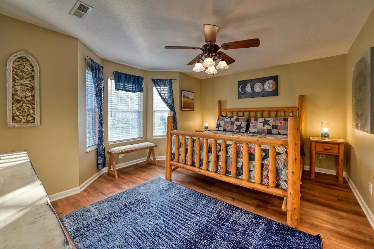 High N Dry-quiet River Access Neighborhood, 1 Mile To Parkway, 5 Miles To Dollywood! Holiday home Pigeon Forge