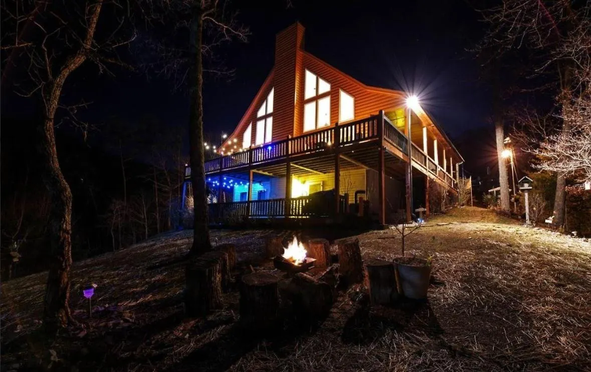 Holiday home Smoky's Bliss *